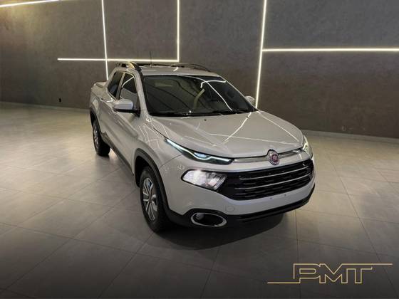 FIAT TORO 1.8 16V EVO FLEX FREEDOM AT6 FIAT TORO 1.8 16V EVO FLEX FREEDOM AT6